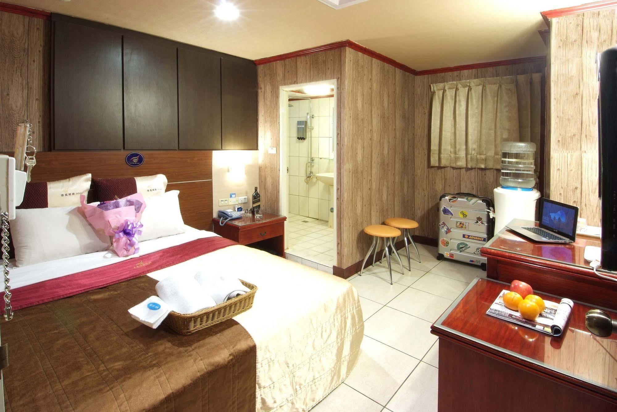 Golden Swallow Hotel Hsinchu City Eksteriør billede