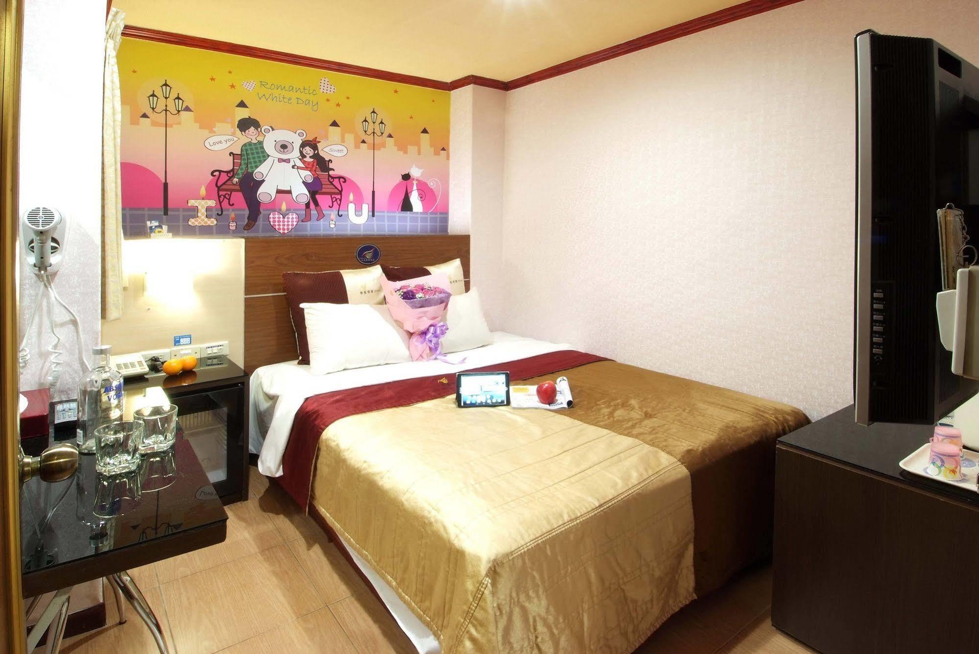 Golden Swallow Hotel Hsinchu City Eksteriør billede