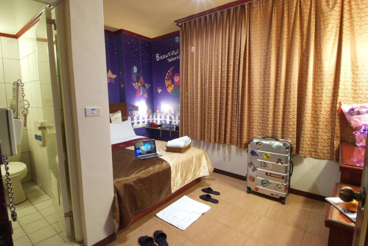 Golden Swallow Hotel Hsinchu City Eksteriør billede