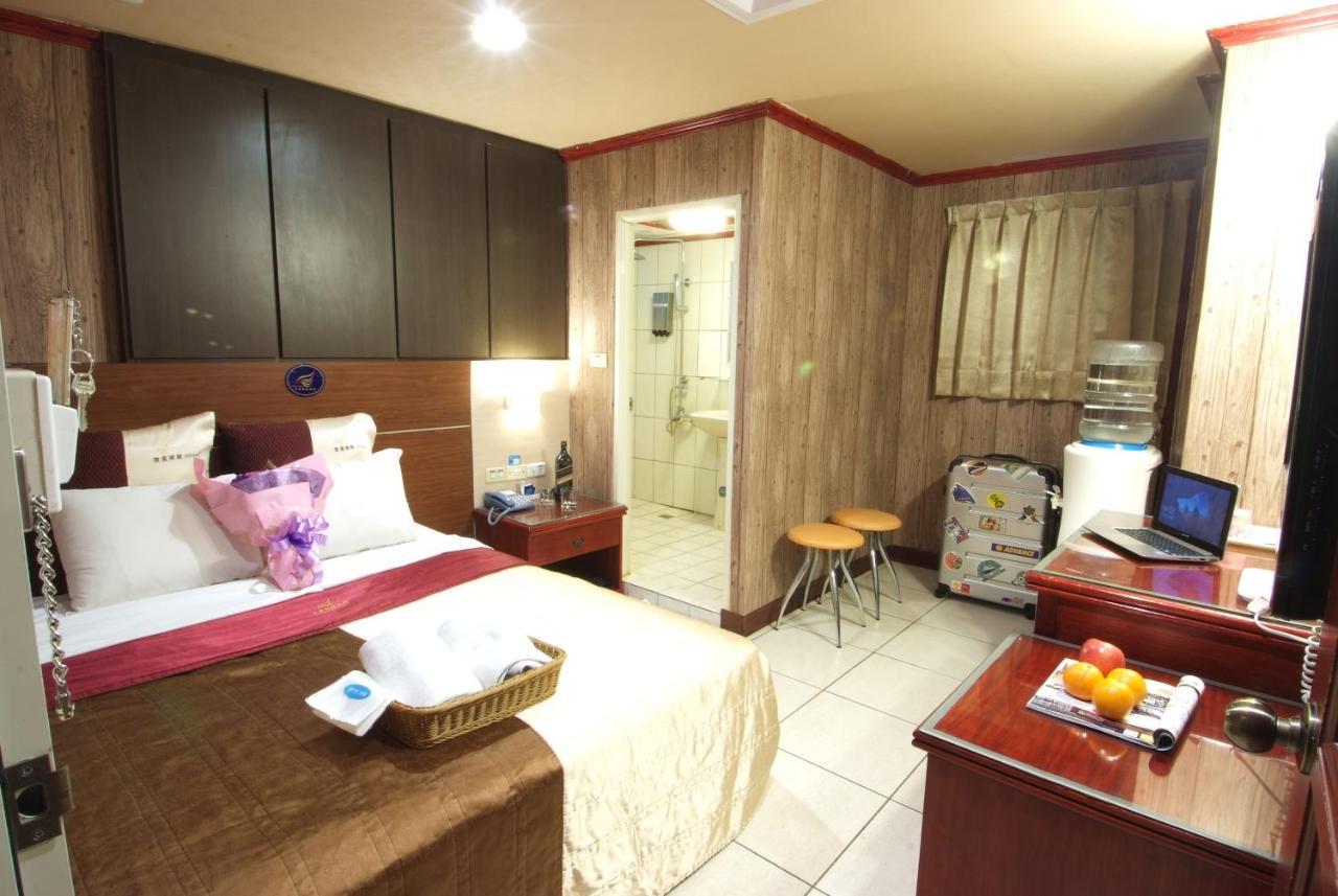 Golden Swallow Hotel Hsinchu City Eksteriør billede